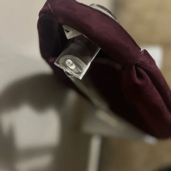 Banana Republic faux suede hobo slouchy tote NWT BURGUNDY LARGE - Picture 3 of 11